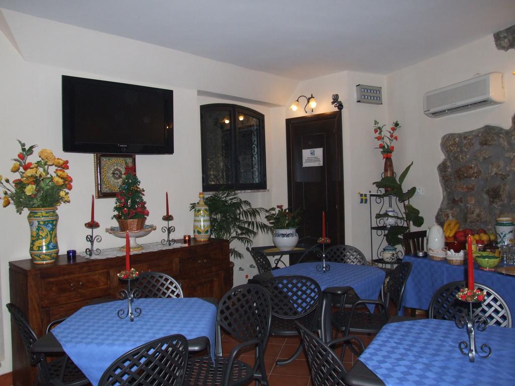 Mamma Maria Bed & Breakfast ตาออร์มินา ภายนอก รูปภาพ