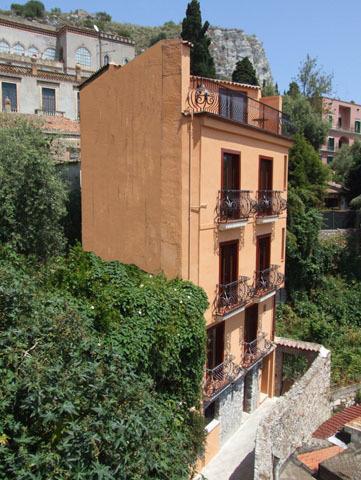 Mamma Maria Bed & Breakfast ตาออร์มินา ภายนอก รูปภาพ